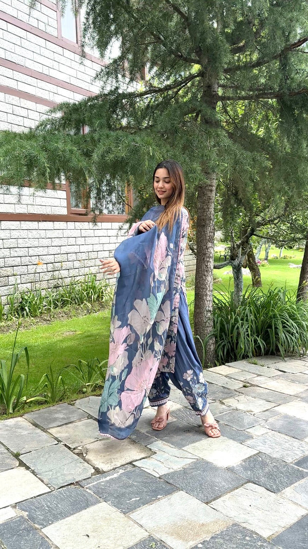 Burburry Blue Pink Floral Suit